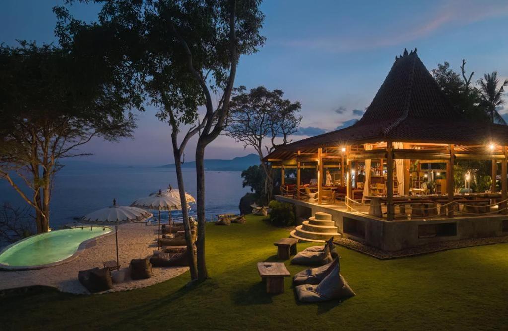 Bali Cliff Glamping Hotel Seraya Kültér fotó