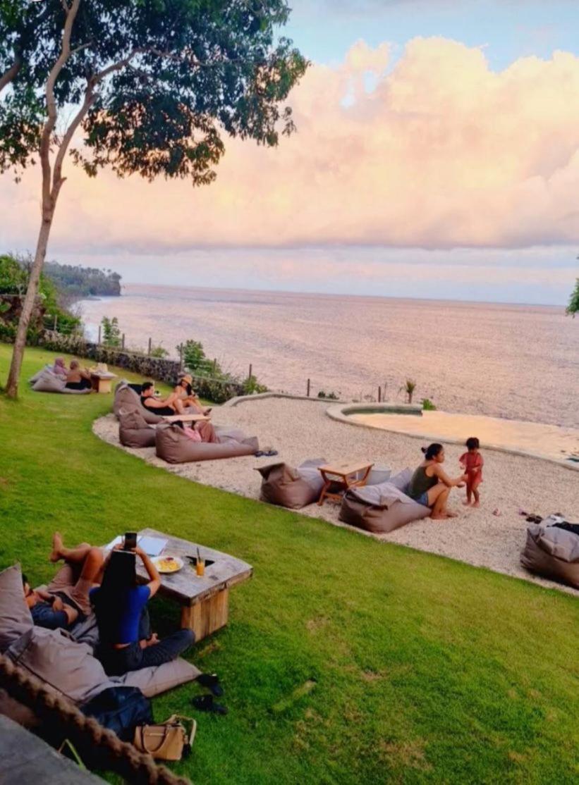 Bali Cliff Glamping Hotel Seraya Kültér fotó