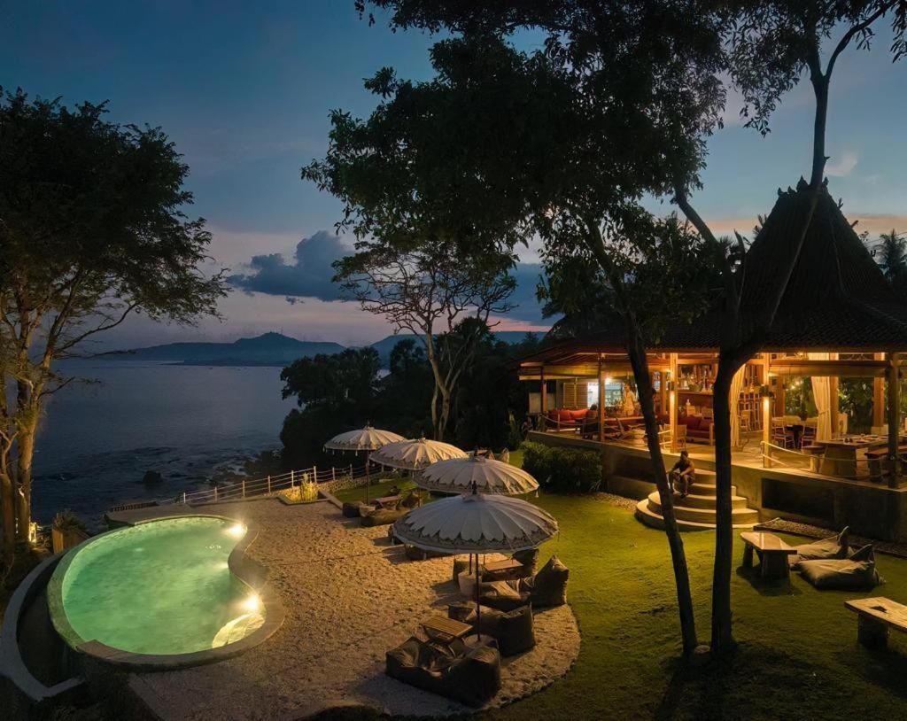 Bali Cliff Glamping Hotel Seraya Kültér fotó